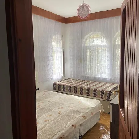 Side Home Beach Apartment